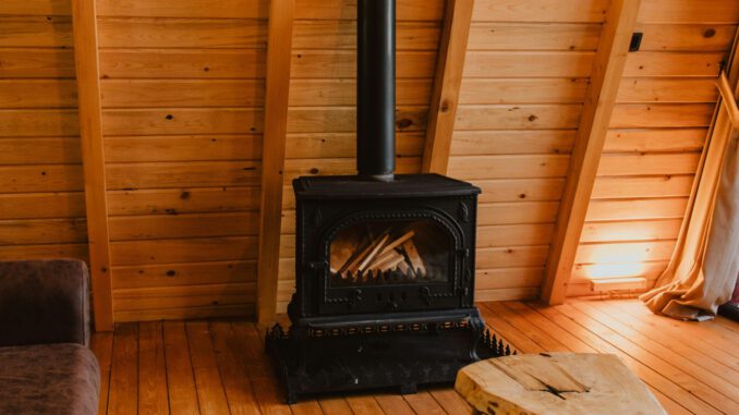 Hofheim bietet kostenlose Onlinekurse für effizienteres Heizen mit Holz Hofheim bietet kostenlose Onlinekurse für effizienteres Heizen mit Holz