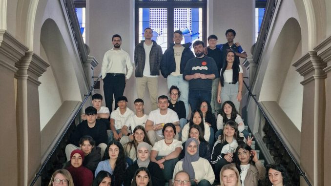 Wiesbaden empfängt Jugendliche aus Urretxu zu einer Woche des künstlerischen Austauschs Wiesbaden empfängt Jugendliche aus Urretxu zu einer Woche des künstlerischen Austauschs